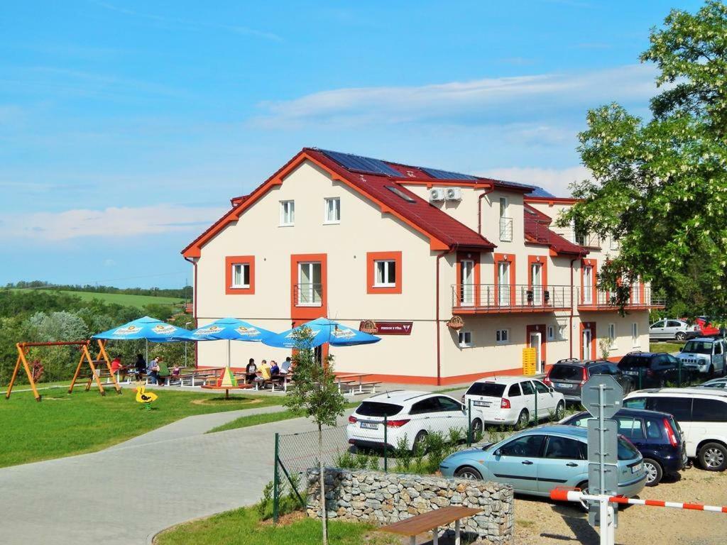 Mobilheim Viktorie Villa Vyrovice Buitenkant foto